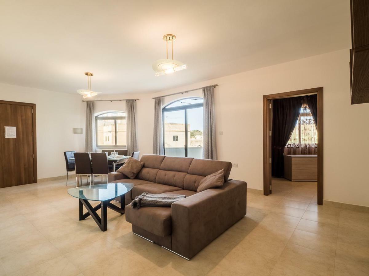 Landmark Apartment Бирзеббуджа Экстерьер фото